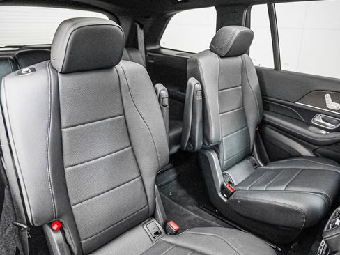 Certified 2022 Mercedes-Benz GLS 450 4MATIC image 14