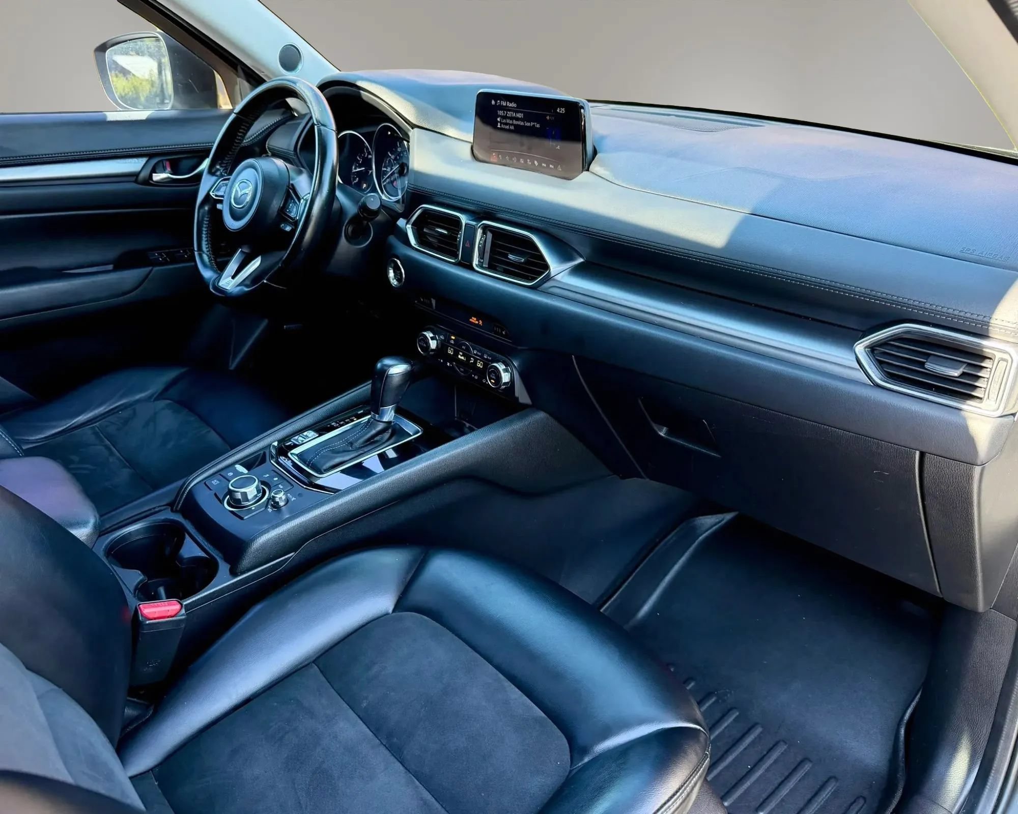 Used 2018 MAZDA CX-5 Touring w/ Preferred Equipment Package FWD image 18