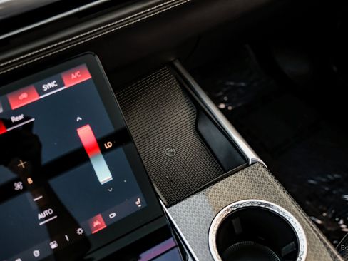 Used 2025 Cadillac Escalade V image 57