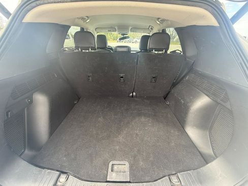 Used 2021 Ford Escape SEL image 9