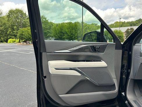 Used 2025 Cadillac Escalade IQ Sport 1 w/ Smart Trailering package AWD/4WD image 69