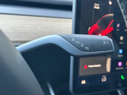 Used 2020 Tesla Model Y Long Range AWD/4WD image 20
