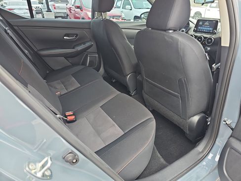 Used 2025 Nissan Sentra SR image 11