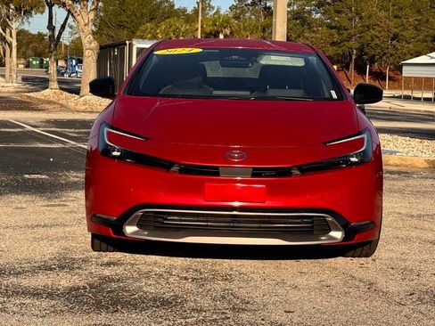 Used 2024 Toyota Prius XLE image 2