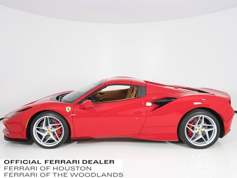 Used 2023 Ferrari F8 Tributo image 29