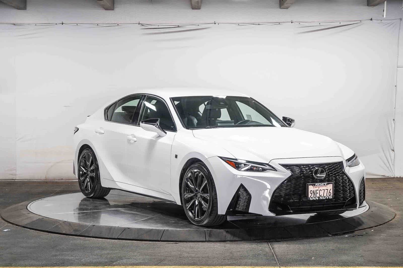 Used 2024 Lexus IS 300 F Sport RWD image 5