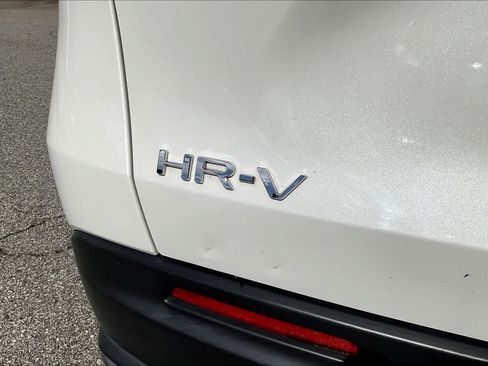 Used 2023 Honda HR-V Sport image 30
