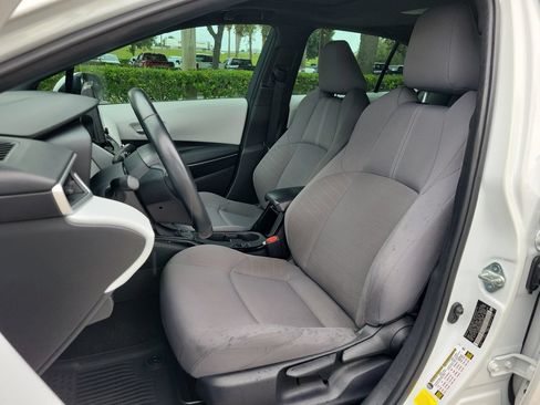 Used 2024 Toyota Corolla SE w/ SE Premium Package FWD image 15