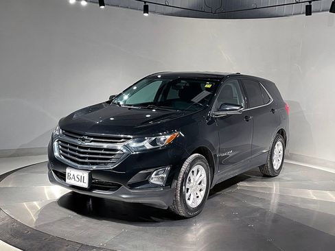 Used 2018 Chevrolet Equinox LT image 8