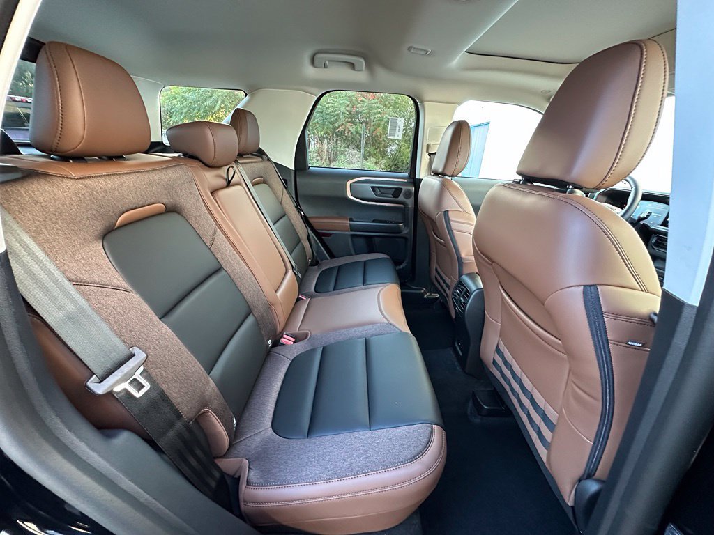 New 2026 Ford Bronco Sport Outer Banks w/ Outer Banks Tech Package+ AWD/4WD image 25