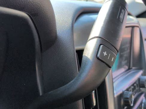 Used 2018 Chevrolet Silverado 1500 LT w/ All Star Edition image 28