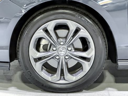 Used 2024 Honda Accord EX image 13