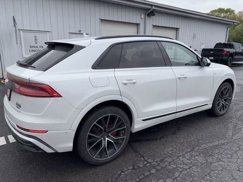 Used 2023 Audi Q8 Prestige AWD/4WD image 5