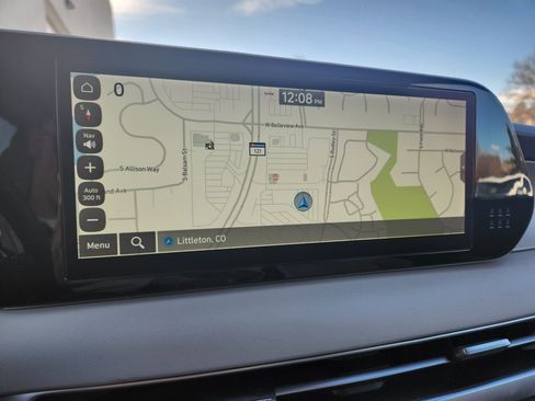 Used 2024 Hyundai Palisade SE image 23