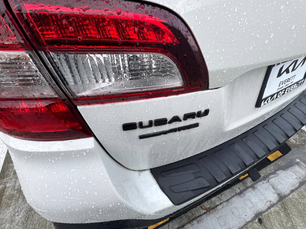 Used 2019 Subaru Outback 3.6R Limited w/ Popular Package #2 AWD/4WD image 7