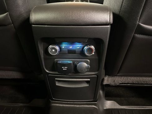 Used 2018 Ford Flex Limited image 19