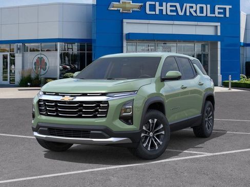 New 2026 Chevrolet Equinox LT w/ Convenience Package II image 6