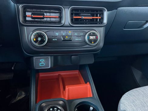 Used 2022 Ford Maverick XLT image 27