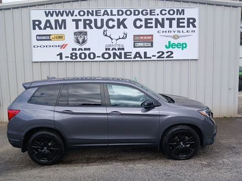 Used 2021 Honda Passport Sport image 2