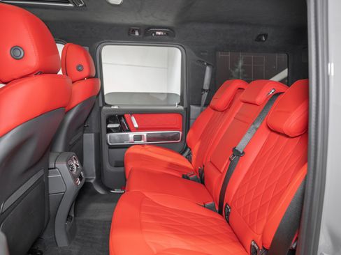 Used 2025 Mercedes-Benz G 63 AMG 4MATIC image 22