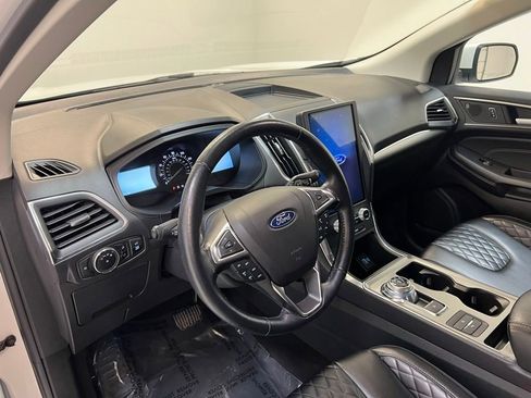 Used 2023 Ford Edge Titanium image 15