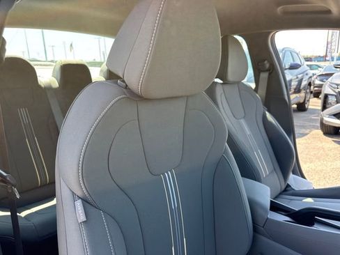 New 2026 Hyundai Elantra Sport FWD image 22