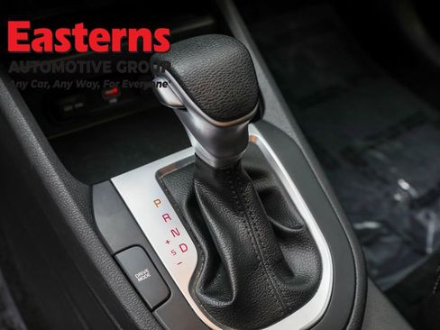 Used 2023 Kia Forte LXS image 13