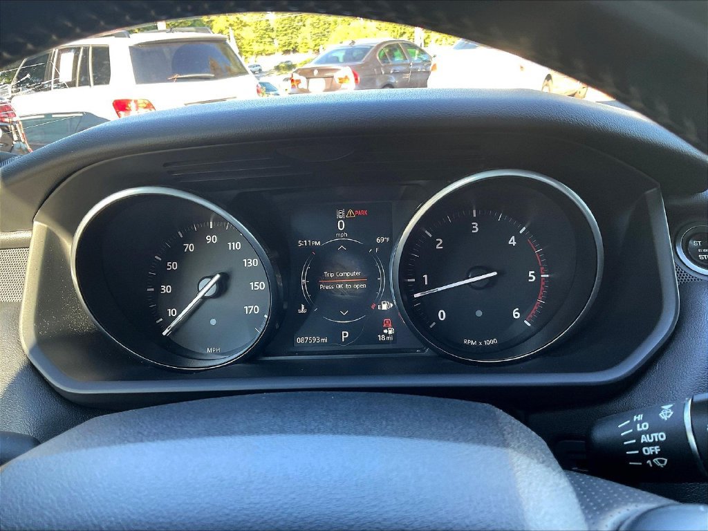 Used 2017 Land Rover Range Rover Sport HSE AWD/4WD image 9
