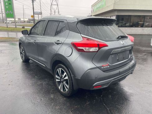Used 2020 Nissan Kicks SR w/ SR Premium Package image 3
