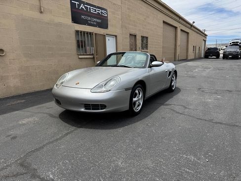 Used 2000 Porsche Boxster RWD image 3