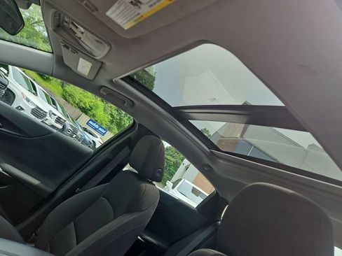 Used 2023 Chevrolet Malibu LT FWD image 29