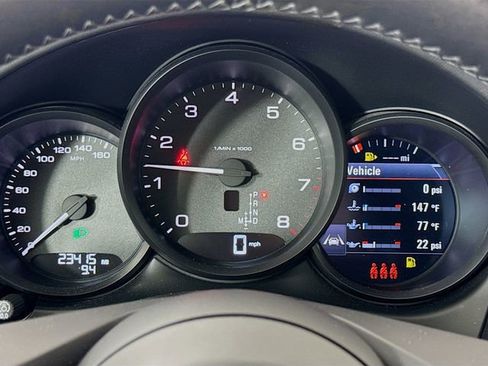 Used 2022 Porsche Macan GTS image 12