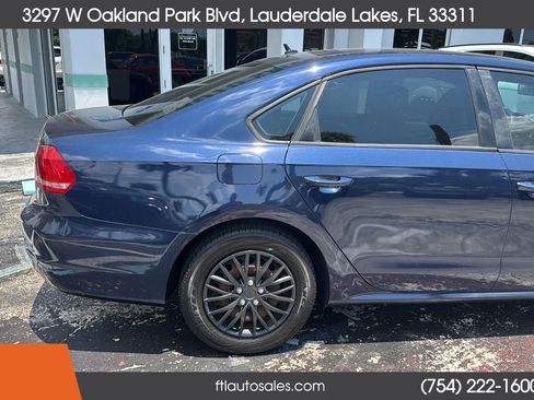 Used 2015 Volkswagen Passat 1.8T S FWD image 14
