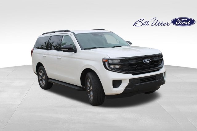 New 2027 Ford Expedition Active RWD image 2