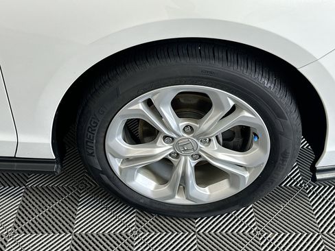 Used 2024 Honda Accord LX image 10