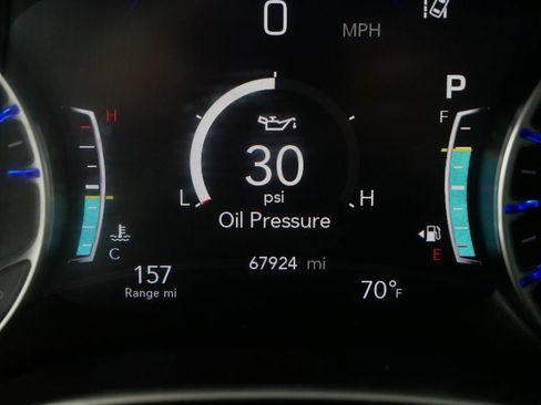 Used 2023 Chrysler Pacifica Limited w/ Uconnect Theater Family Group AWD/4WD image 31