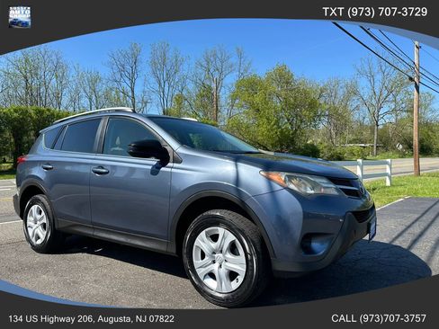 Used 2013 Toyota RAV4 LE FWD image 1