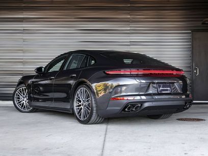 New 2026 Porsche Panamera