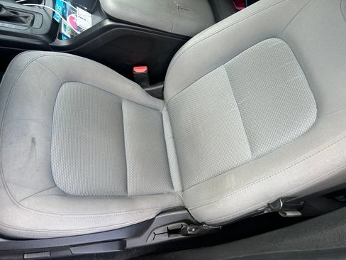 Used 2019 Chevrolet Colorado W/T w/ WT Convenience Package AWD/4WD image 12