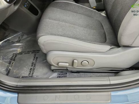 Used 2026 Hyundai Ioniq 5 SE RWD image 34
