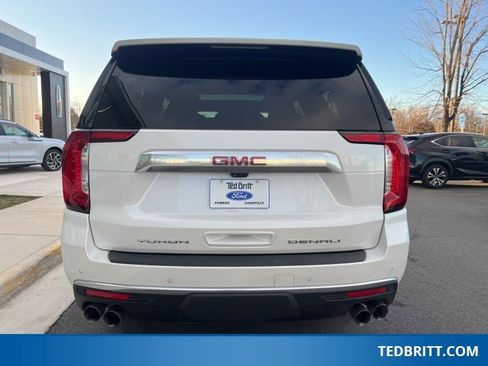 Used 2021 GMC Yukon XL Denali image 7