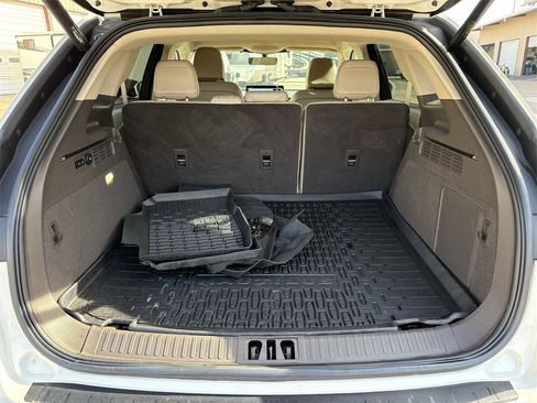 Used 2021 Lincoln Nautilus Standard w/ Equipment Group 101A image 27