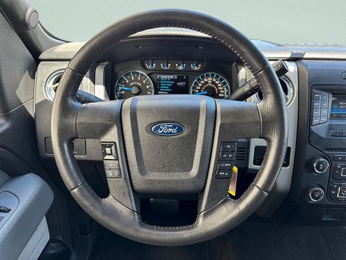Used 2014 Ford F150 XLT w/ Equipment Group 302A Luxury AWD/4WD image 17