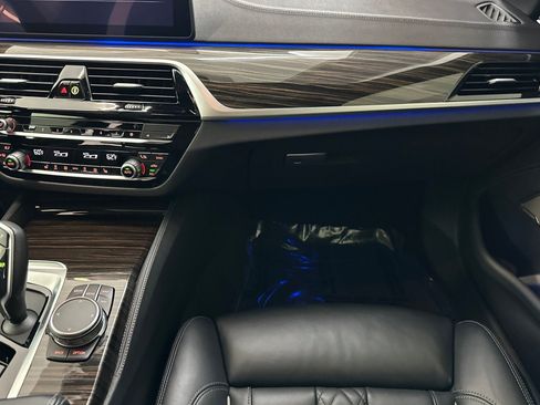 Certified 2023 BMW M550i xDrive AWD/4WD image 34