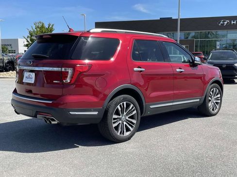 Used 2018 Ford Explorer Platinum AWD/4WD image 26
