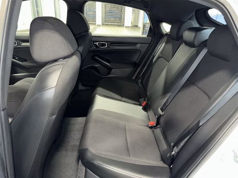 Used 2023 Honda Civic Sport image 17