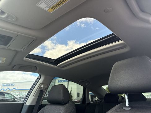 Used 2023 Honda Accord EX image 18