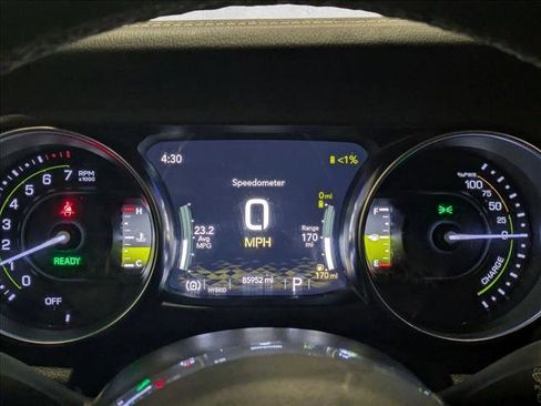 Used 2022 Jeep Wrangler Unlimited Sahara w/ Cold Weather Group image 11