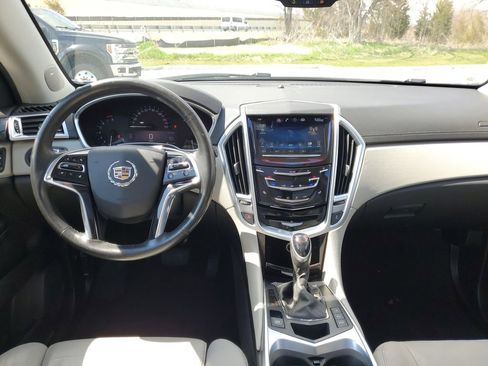 Used 2016 Cadillac SRX Luxury w/ Driver Awareness Package AWD/4WD image 15