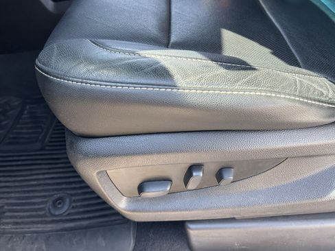 Used 2018 Chevrolet Silverado 1500 LTZ Z71 AWD/4WD image 13
